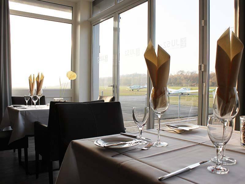 Ju52 Restaurant Hotel Lounge Arnsberg Esterno foto